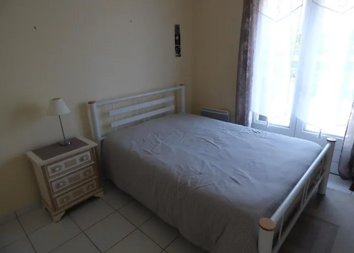 Maison De Plain-pied A 300m De La Plage, Jardin Clos Et Confort Moderne, Calme Assure - Fr-1-361-149 Feriehus *